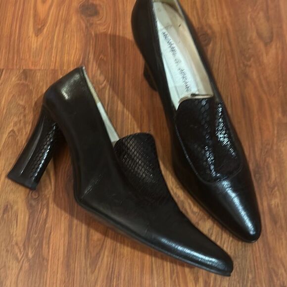 Michael G. Abrams black leather gorgeous pumps 7.5 - Picture 2 of 7